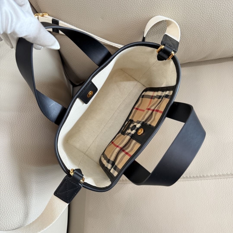 Bv*b*rry shopping bags